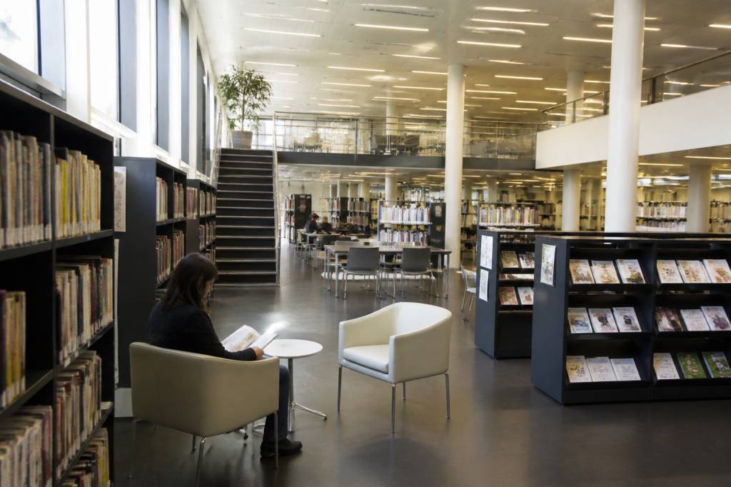 Médiathèque Niort : les meilleures ressources culturelles à découvrir